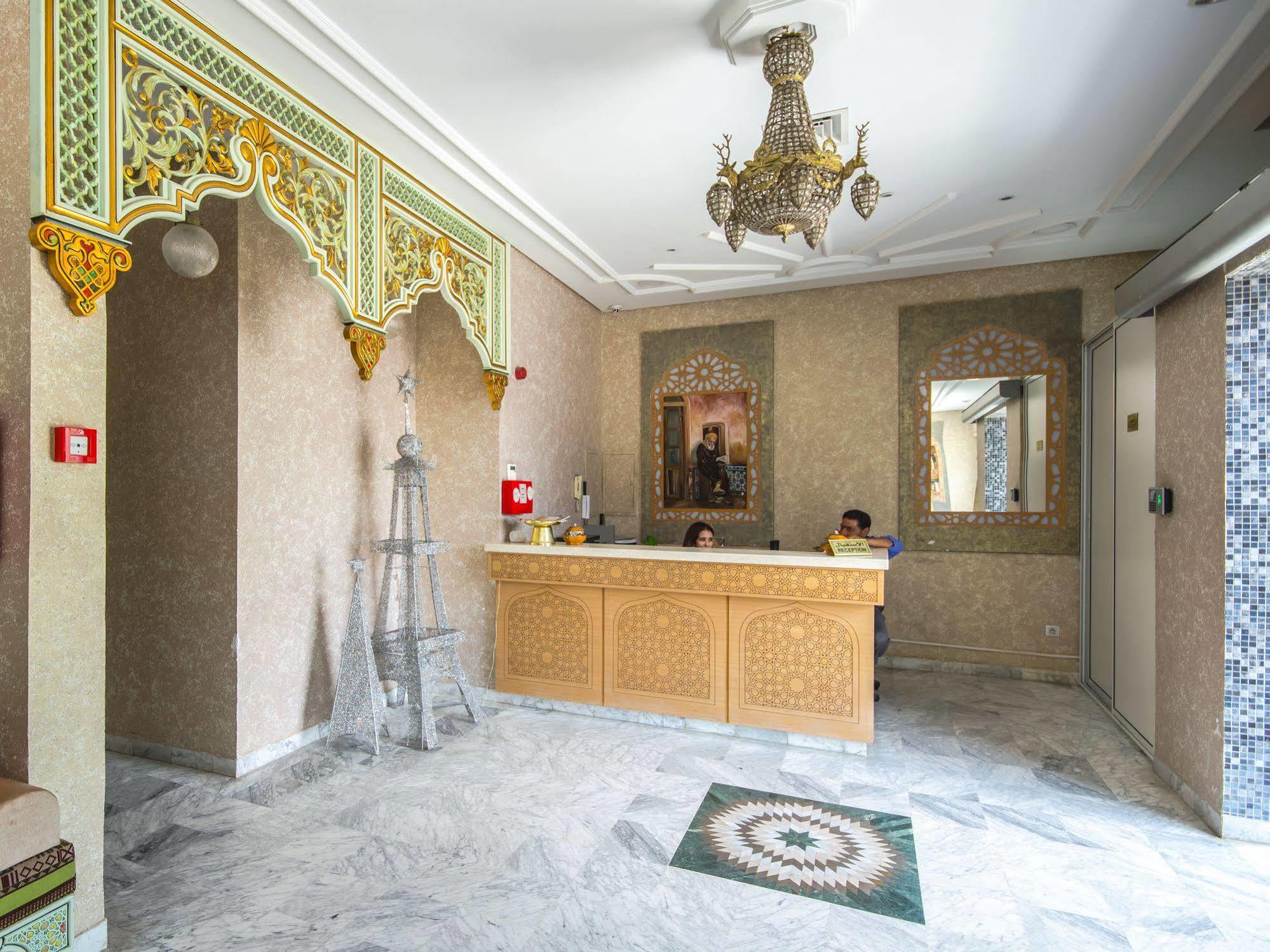 Hotel Saheb Ettabaa Tunis Exterior photo